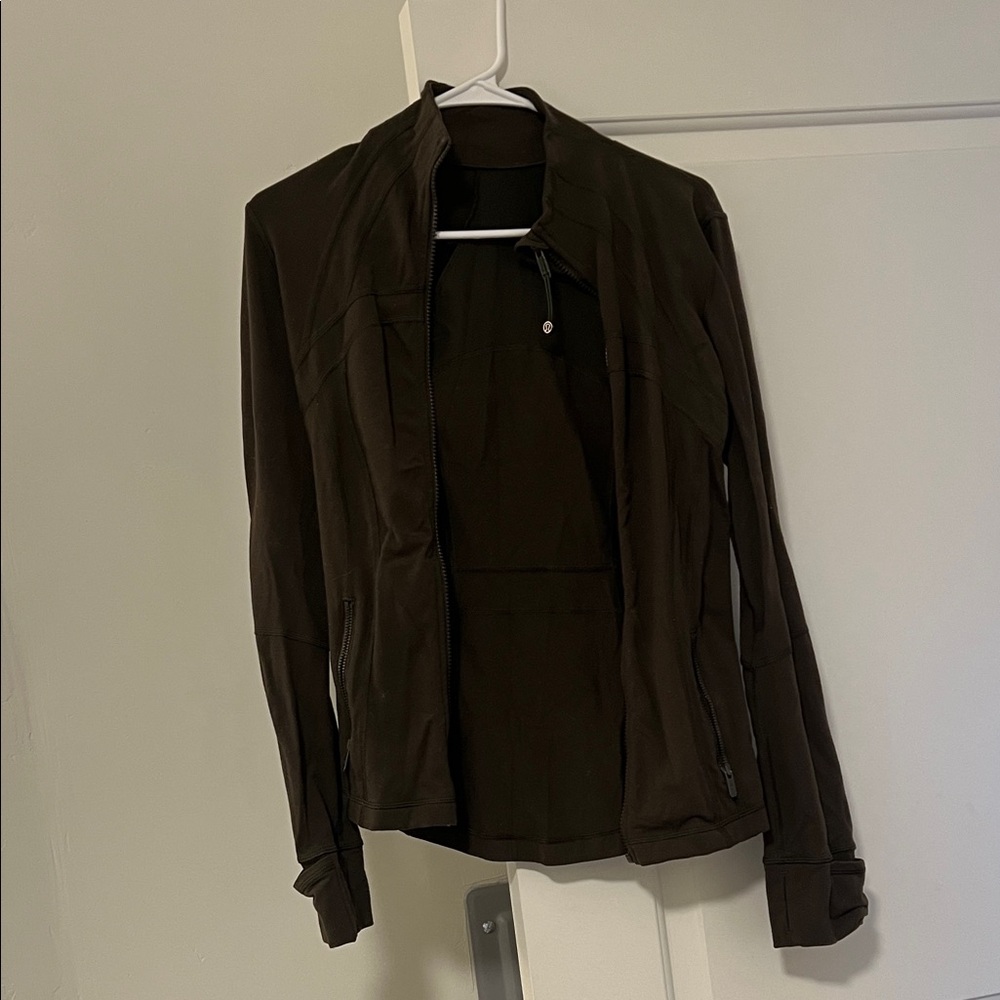 Define Jacket Green